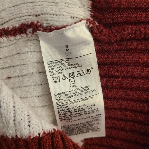 Old Navy Cozy Matching Fair Isle Sweater Size Small - Picture 6 of 11